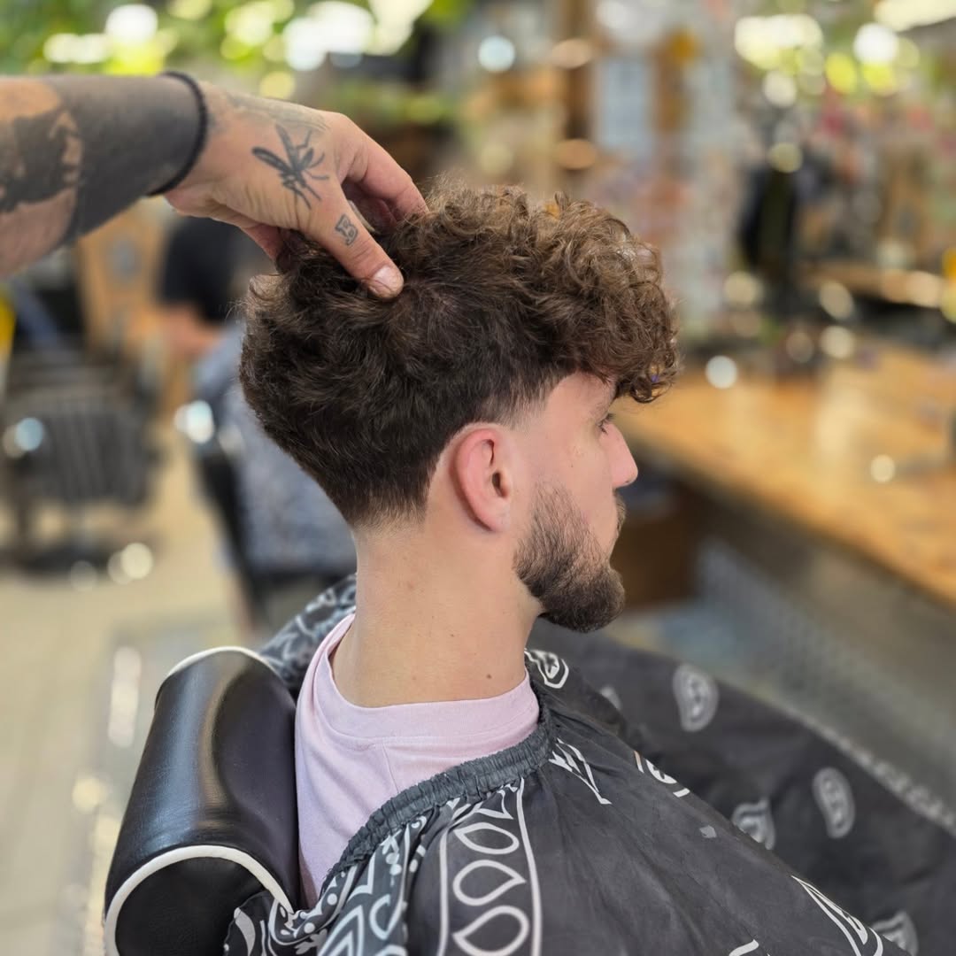 Barber styling station and chair